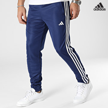 https://laboutiqueofficielle-res.cloudinary.com/image/upload/v1627638668/Desc/Watermark/adidas_performance.svg Adidas Sportswear - Pantalon Jogging A Bandes IB8169 Bleu Marine