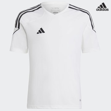 https://laboutiqueofficielle-res.cloudinary.com/image/upload/v1627638668/Desc/Watermark/adidas_performance.svg Adidas Sportswear - Tee Shirt Col V Enfant Tiro 23 HR4620 Blanc