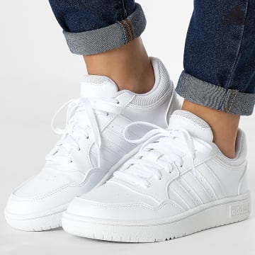 https://laboutiqueofficielle-res.cloudinary.com/image/upload/v1627638668/Desc/Watermark/adidas_performance.svg Adidas Sportswear - Baskets Femme Hoops 3 Low Classic GW0433 Cloud White