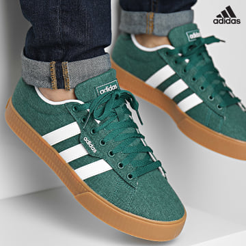 https://laboutiqueofficielle-res.cloudinary.com/image/upload/v1627638668/Desc/Watermark/adidas_performance.svg Adidas Sportswear - Baskets Daily 3.0 IF7487 Core Green Footwear White Gum10