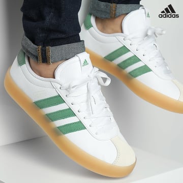 https://laboutiqueofficielle-res.cloudinary.com/image/upload/v1627638668/Desc/Watermark/adidas_performance.svg Adidas Sportswear - Baskets VL Court 3.0 ID9080 Footwear White Preloved Green Aluminium