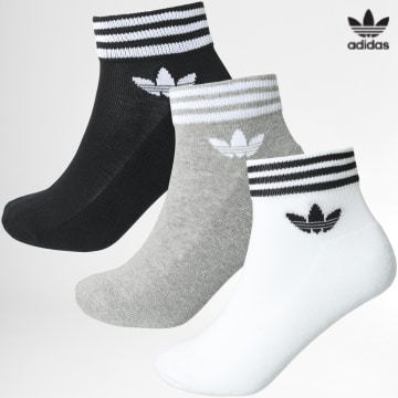 https://laboutiqueofficielle-res.cloudinary.com/image/upload/v1627646526/Desc/Watermark/3adidas_orginal.svg Adidas Originals - Lot De 3 Paires De Chaussettes Trefoil Ankle HC9550 Noir Blanc Gris Chiné