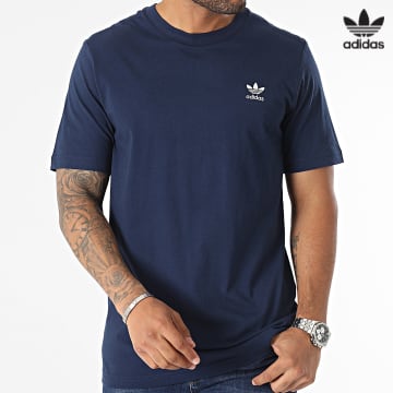 https://laboutiqueofficielle-res.cloudinary.com/image/upload/v1627646526/Desc/Watermark/3adidas_orginal.svg Adidas Originals - Tee Shirt Essential IL2510 Bleu Marine