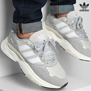 https://laboutiqueofficielle-res.cloudinary.com/image/upload/v1627646526/Desc/Watermark/3adidas_orginal.svg Adidas Originals - Baskets Retropy F90 IF2866 Footwear White Iridescent Mgh Solid Grey