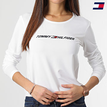 https://laboutiqueofficielle-res.cloudinary.com/image/upload/v1627646949/Desc/Watermark/10logo_tommy_sport.svg Tommy Sport - Tee Shirt Manches Longues Femme Regular Graphic 1204 Blanc