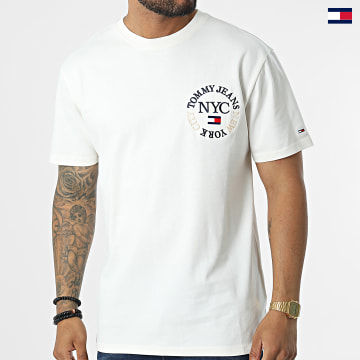 https://laboutiqueofficielle-res.cloudinary.com/image/upload/v1627647047/Desc/Watermark/5logo_tommyhilfiger_watermark.svg Tommy Jeans - Tee Shirt Timeless Circle 4008 Beige