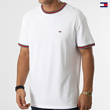 https://laboutiqueofficielle-res.cloudinary.com/image/upload/v1627647047/Desc/Watermark/5logo_tommyhilfiger_watermark.svg Tommy Jeans - Tee Shirt Classic Pique 5047 Blanc