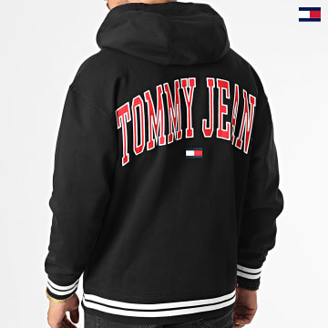 https://laboutiqueofficielle-res.cloudinary.com/image/upload/v1627647047/Desc/Watermark/5logo_tommyhilfiger_watermark.svg Tommy Jeans - Sweat Capuche Relaxed Collegiate 5011 Bleu Marine