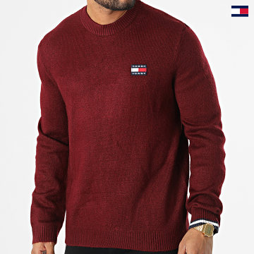 https://laboutiqueofficielle-res.cloudinary.com/image/upload/v1627647047/Desc/Watermark/5logo_tommyhilfiger_watermark.svg Tommy Jeans - Pull Relaxed Badge 5065 Bordeaux