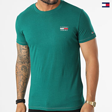 https://laboutiqueofficielle-res.cloudinary.com/image/upload/v1627647047/Desc/Watermark/5logo_tommyhilfiger_watermark.svg Tommy Jeans - Tee Shirt Chest Logo 0099 Vert