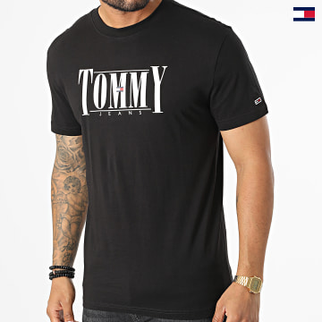 https://laboutiqueofficielle-res.cloudinary.com/image/upload/v1627647047/Desc/Watermark/5logo_tommyhilfiger_watermark.svg Tommy Jeans - Tee Shirt Classic Essential Serif 4993 Noir