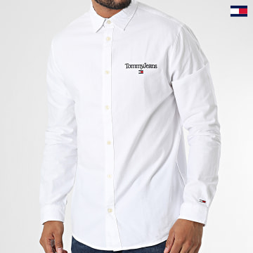 https://laboutiqueofficielle-res.cloudinary.com/image/upload/v1627647047/Desc/Watermark/5logo_tommyhilfiger_watermark.svg Tommy Jeans - Chemise Manches Longues Serif Linear Oxford 5143 Blanc