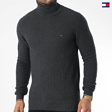 https://laboutiqueofficielle-res.cloudinary.com/image/upload/v1627647047/Desc/Watermark/5logo_tommyhilfiger_watermark.svg Tommy Hilfiger - Pull Col Roulé Exaggerated Structure 9109 Gris Anthracite Chiné