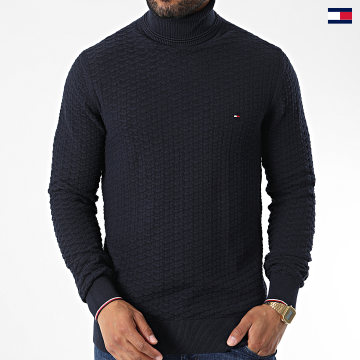 https://laboutiqueofficielle-res.cloudinary.com/image/upload/v1627647047/Desc/Watermark/5logo_tommyhilfiger_watermark.svg Tommy Hilfiger - Pull Col Roulé Exaggerated Structure 9109 Bleu Marine