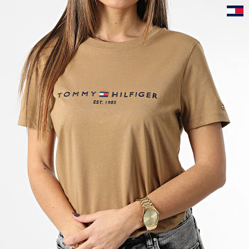 https://laboutiqueofficielle-res.cloudinary.com/image/upload/v1627647047/Desc/Watermark/5logo_tommyhilfiger_watermark.svg Tommy Hilfiger - Tee Shirt Regular 8681 Camel