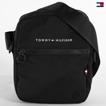 https://laboutiqueofficielle-res.cloudinary.com/image/upload/v1627647047/Desc/Watermark/5logo_tommyhilfiger_watermark.svg Tommy Hilfiger - Sacoche Horizon Mini 0550 Noir