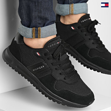 https://laboutiqueofficielle-res.cloudinary.com/image/upload/v1627647047/Desc/Watermark/5logo_tommyhilfiger_watermark.svg Tommy Hilfiger - Baskets Modern Corporate Mix Runner 3423 Black
