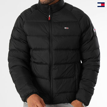 https://laboutiqueofficielle-res.cloudinary.com/image/upload/v1627647047/Desc/Watermark/5logo_tommyhilfiger_watermark.svg Tommy Jeans - Doudoune Light Down 5385 Noir