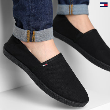 https://laboutiqueofficielle-res.cloudinary.com/image/upload/v1627647047/Desc/Watermark/5logo_tommyhilfiger_watermark.svg Tommy Jeans - Espadrilles 1150 Noir