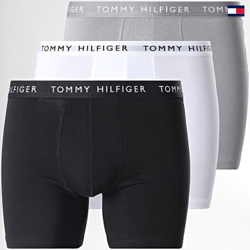 https://laboutiqueofficielle-res.cloudinary.com/image/upload/v1627647047/Desc/Watermark/5logo_tommyhilfiger_watermark.svg Tommy Hilfiger - Lot De 3 Boxers Premium Essentials 2204 Noir Gris Blanc