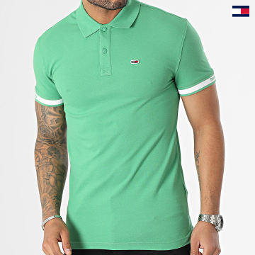 https://laboutiqueofficielle-res.cloudinary.com/image/upload/v1627647047/Desc/Watermark/5logo_tommyhilfiger_watermark.svg Tommy Jeans - Polo Manches Courtes Classic Essential 5751 Vert Clair