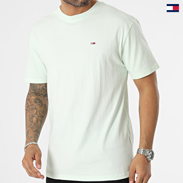 https://laboutiqueofficielle-res.cloudinary.com/image/upload/v1627647047/Desc/Watermark/5logo_tommyhilfiger_watermark.svg Tommy Jeans - Tee Shirt  Classic Solid 6422 Vert Clair
