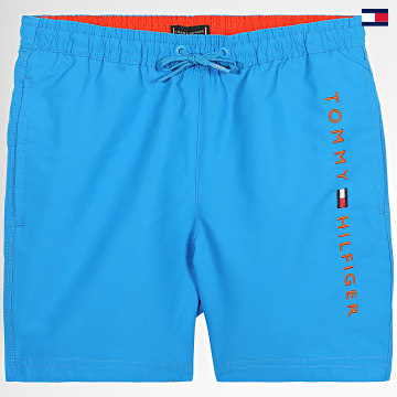 https://laboutiqueofficielle-res.cloudinary.com/image/upload/v1627647047/Desc/Watermark/5logo_tommyhilfiger_watermark.svg Tommy Hilfiger - Short De Bain Enfant 0487 Bleu Clair