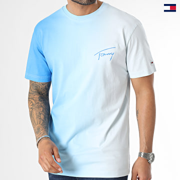 https://laboutiqueofficielle-res.cloudinary.com/image/upload/v1627647047/Desc/Watermark/5logo_tommyhilfiger_watermark.svg Tommy Jeans - Tee Shirt Classic Dip Dye Signature 6315 Bleu Clair