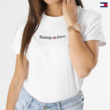 https://laboutiqueofficielle-res.cloudinary.com/image/upload/v1627647047/Desc/Watermark/5logo_tommyhilfiger_watermark.svg Tommy Jeans - Tee Shirt Femme Baby Serif 4364 Blanc