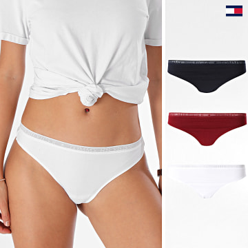https://laboutiqueofficielle-res.cloudinary.com/image/upload/v1627647047/Desc/Watermark/5logo_tommyhilfiger_watermark.svg Tommy Hilfiger - Lot De 3 Strings Femme 4890 Noir Blanc Bordeaux