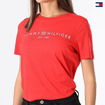 https://laboutiqueofficielle-res.cloudinary.com/image/upload/v1627647047/Desc/Watermark/5logo_tommyhilfiger_watermark.svg Tommy Hilfiger - Tee Shirt Femme Corp Logo 0276 Rouge