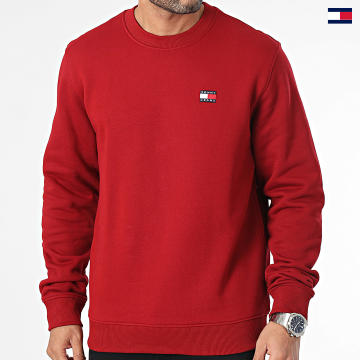 https://laboutiqueofficielle-res.cloudinary.com/image/upload/v1627647047/Desc/Watermark/5logo_tommyhilfiger_watermark.svg Tommy Jeans - Sweat Crewneck Badge 7986 Rouge