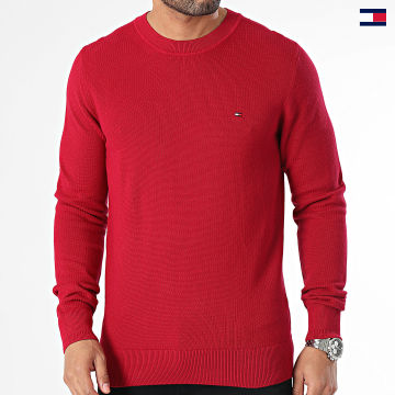 https://laboutiqueofficielle-res.cloudinary.com/image/upload/v1627647047/Desc/Watermark/5logo_tommyhilfiger_watermark.svg Tommy Hilfiger - Pull Col Rond Chain Ridge 3511 Bordeaux