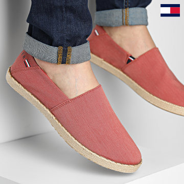 https://laboutiqueofficielle-res.cloudinary.com/image/upload/v1627647047/Desc/Watermark/7logo_tommy_hilfiger.svg Tommy Hilfiger - Espadrilles Recycled Chambray 3966 Cinnabar Red