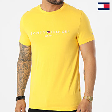 https://laboutiqueofficielle-res.cloudinary.com/image/upload/v1627647047/Desc/Watermark/7logo_tommy_hilfiger.svg Tommy Hilfiger - Tee Shirt Tommy Logo 1797 Jaune