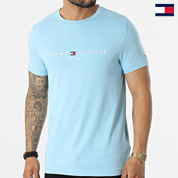 https://laboutiqueofficielle-res.cloudinary.com/image/upload/v1627647047/Desc/Watermark/7logo_tommy_hilfiger.svg Tommy Hilfiger - Tee Shirt Tommy Logo 1797 Bleu Clair