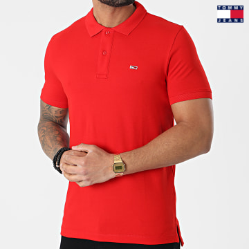 https://laboutiqueofficielle-res.cloudinary.com/image/upload/v1627651009/Desc/Watermark/3logo_tommy_jeans.svg Tommy Jeans - Polo Manches Courtes Classics Solid Stretch 9439 Rouge