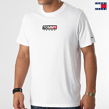 https://laboutiqueofficielle-res.cloudinary.com/image/upload/v1627651009/Desc/Watermark/3logo_tommy_jeans.svg Tommy Jeans - Tee Shirt Entry Print 1601 Blanc