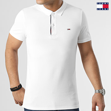 https://laboutiqueofficielle-res.cloudinary.com/image/upload/v1627651009/Desc/Watermark/3logo_tommy_jeans.svg Tommy Jeans - Polo Manches Courtes Solid Stretch 2219 Blanc