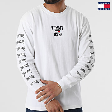 https://laboutiqueofficielle-res.cloudinary.com/image/upload/v1627651009/Desc/Watermark/3logo_tommy_jeans.svg Tommy Jeans - Tee Shirt A Manches Longues Homespun Graphic 2422 Blanc