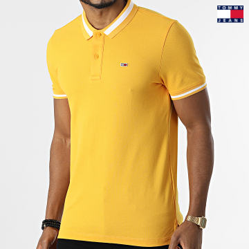 https://laboutiqueofficielle-res.cloudinary.com/image/upload/v1627651009/Desc/Watermark/3logo_tommy_jeans.svg Tommy Jeans - Polo Manches Courtes Tipped Stretch 2220 Jaune Moutarde