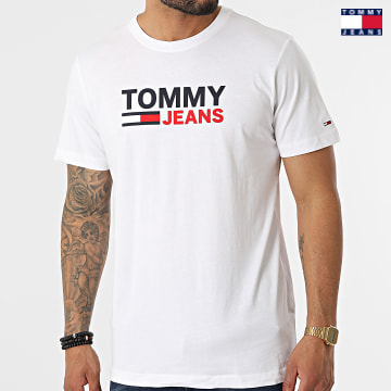 https://laboutiqueofficielle-res.cloudinary.com/image/upload/v1627651009/Desc/Watermark/3logo_tommy_jeans.svg Tommy Jeans - Tee Shirt Corp Logo 5379 Blanc