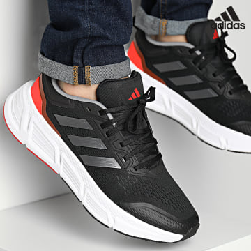 Adidas Sportswear - Baskets Questar HP2433 Core Black Iron Metallic Carbon