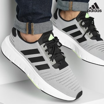 Adidas Sportswear - Swift Run 23 Sneakers ID3011 Grigio Due Core Nero