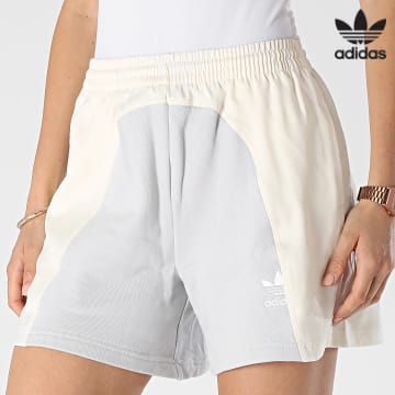 Adidas Originals - Short Jogging Femme HC7038 Gris Beige