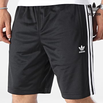 Adidas Originals - Pantaloncini da jogging a fascia Fbird IU2368 Nero