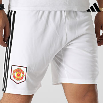 Adidas Performance - Manchester United Striped Jogging Shorts H13888 Blanco