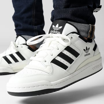 Adidas Originals - Baskets Forum Low IH7830 Core White Core Black