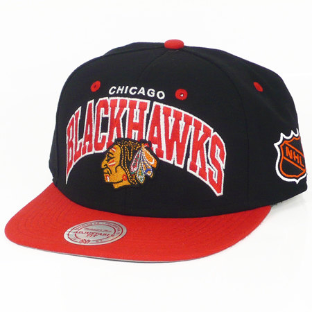 Mitchell and Ness - Casquette Mitchell And Ness Chicago Blackhawks Noir Vis. Rouge 06279