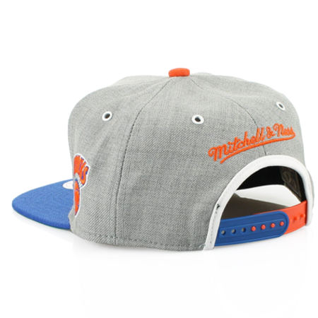 Achetez ou vendez des Mitchell & Ness Casquettes